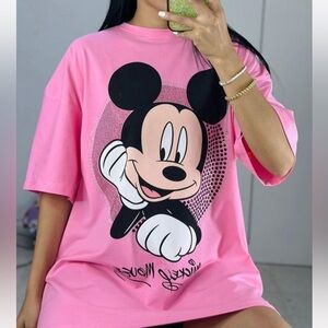 Pink Crew Neck Short Sleeve Graphic T-Shirt